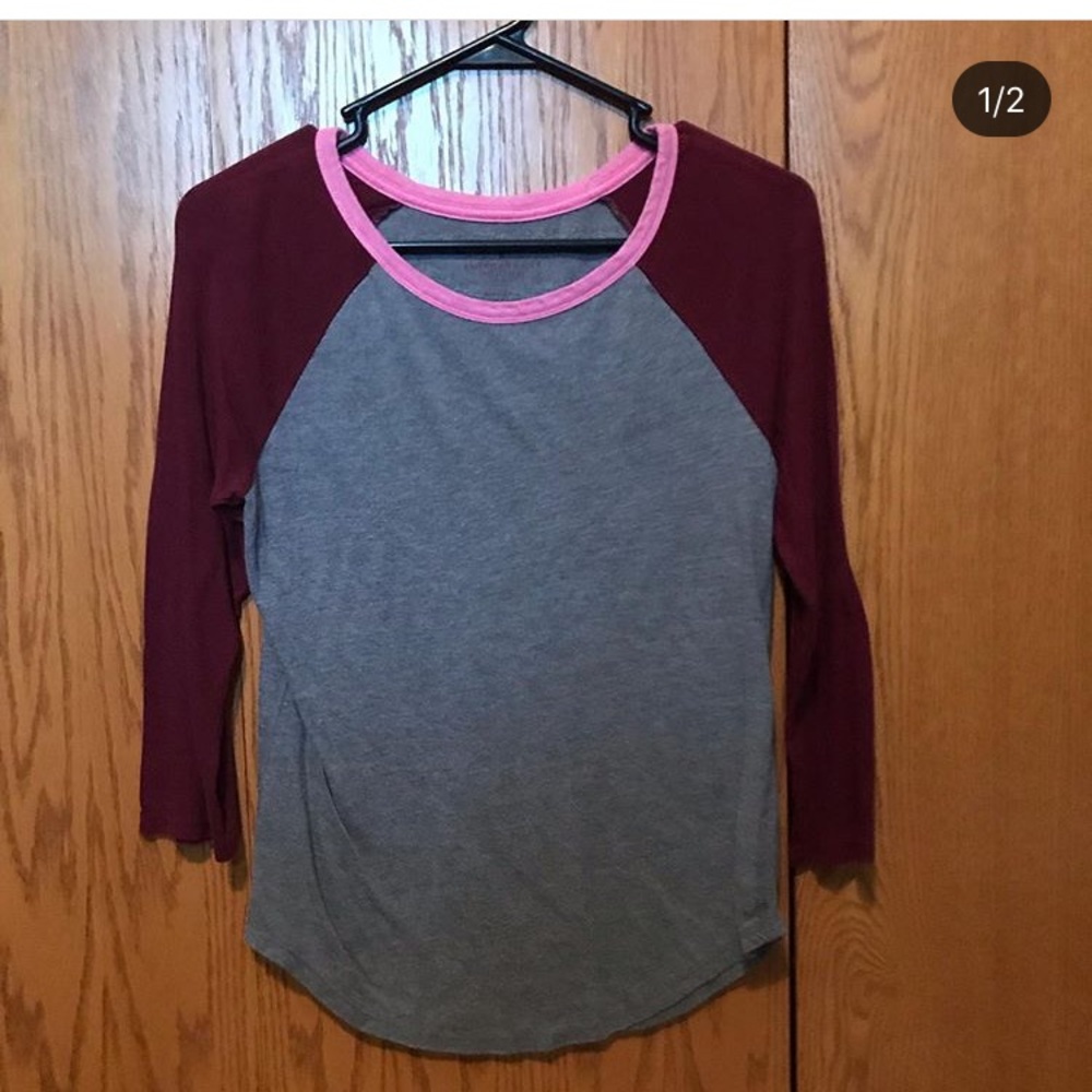 Baseball tee